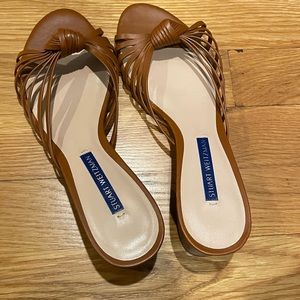 ⚡️MDW price drop until 5/29⚡️Stuart Weitzman leather sandals 6.5